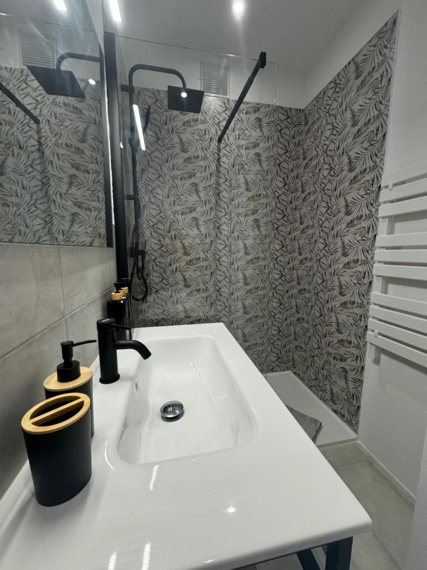 גוריציה Loving My Rooms 3 - Incantevole Monolocale Nel Centro Storico מראה חיצוני תמונה