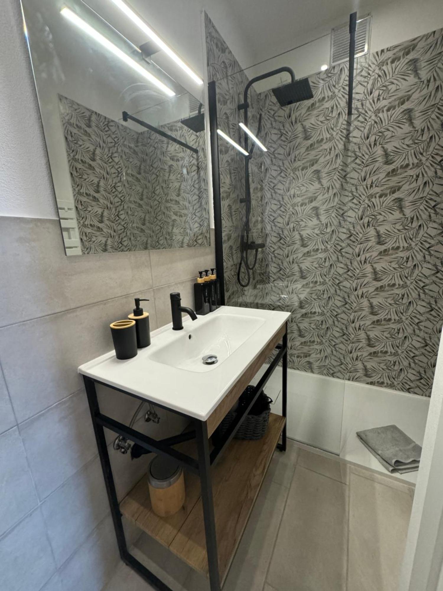 גוריציה Loving My Rooms 3 - Incantevole Monolocale Nel Centro Storico מראה חיצוני תמונה